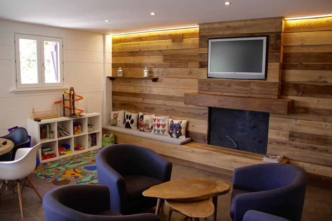 Apartahotel Tres Quinones Sallent De Gallego Luaran gambar